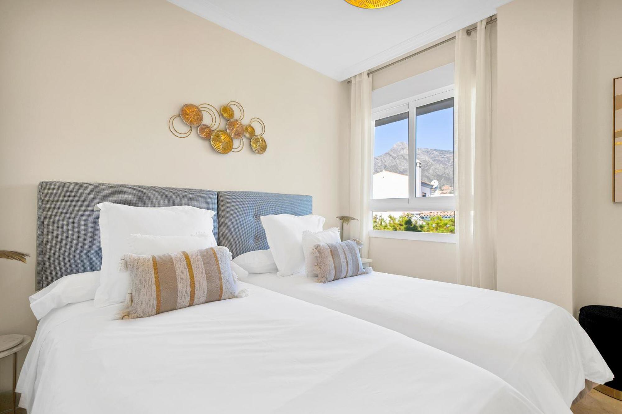 Luxury Penthouse With Sea Views In Marbella Golden Mile, Puente Romano Area Kültér fotó